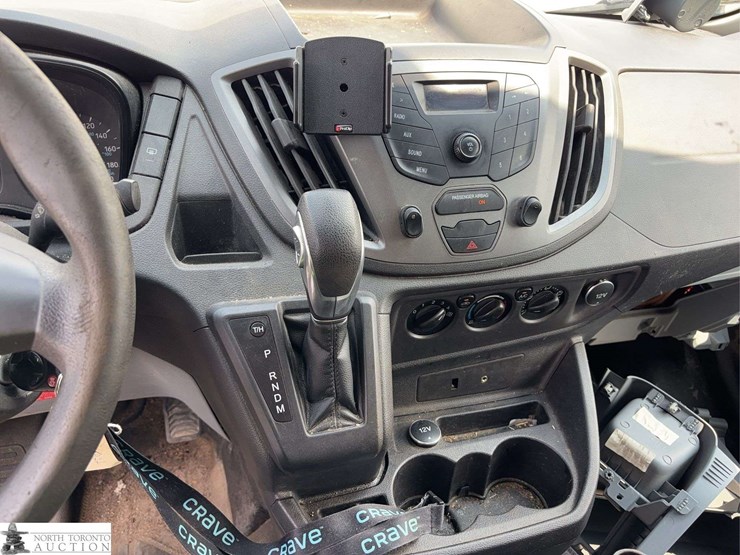 2016-ford-transit-image-13