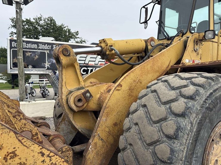 caterpillar-966d-image-8