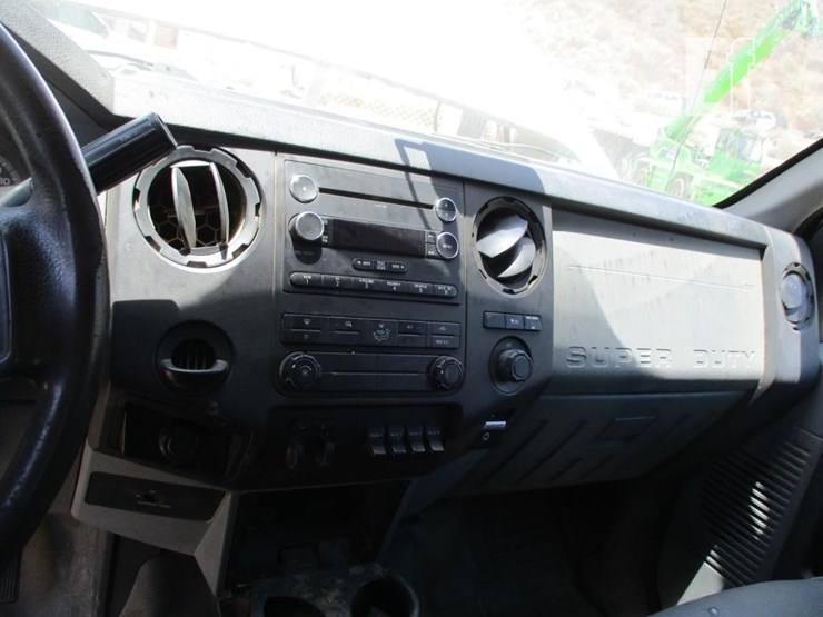 2016-ford-f350-image-9