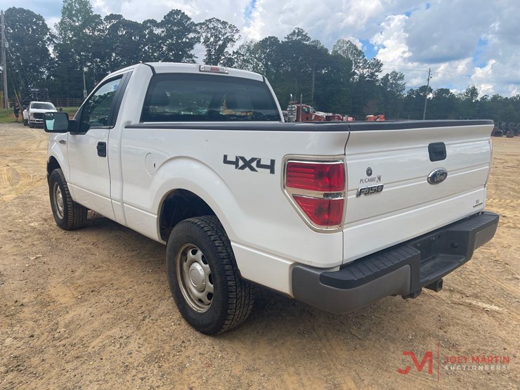 2013-ford-f150-xl-image-5