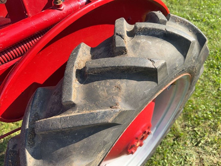 farmall-cub-image-39