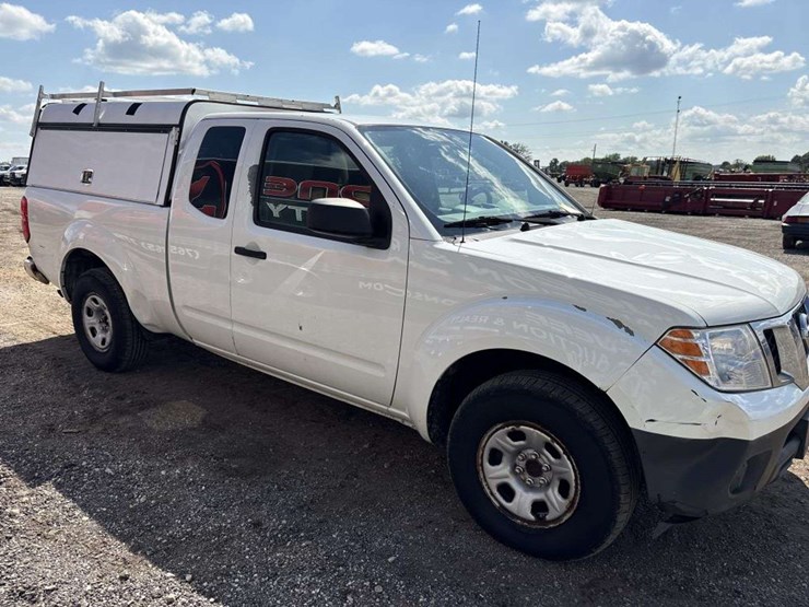 2017-nissan-frontier-image-4
