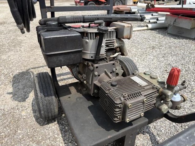 water-driver-pressure-washer-image-4