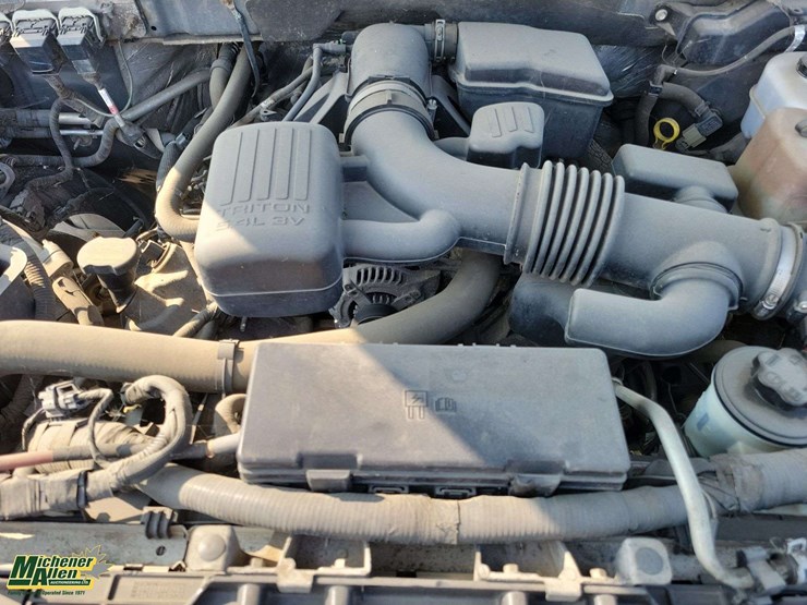 2010-ford-f150-image-41