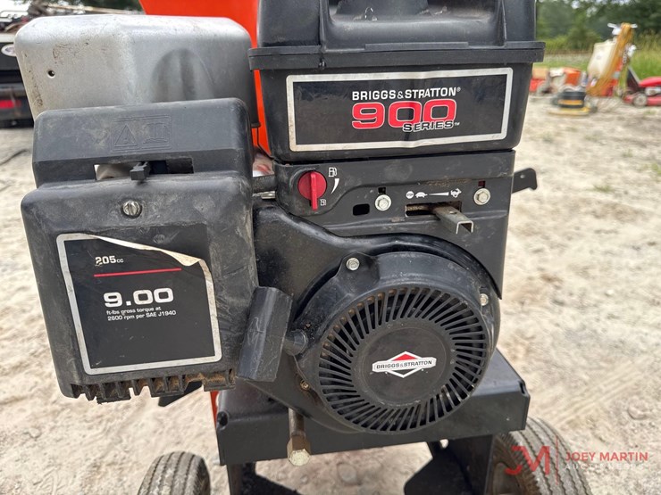 caterpillar-900-image-5