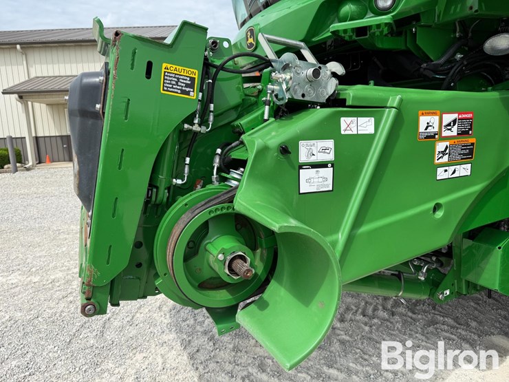 2024-john-deere-s780-image-9