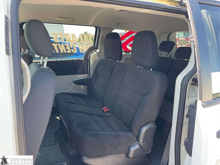 2008-dodge-grand-caravan-se-image-10