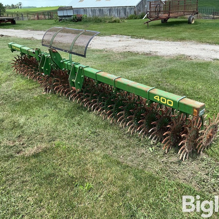 JOHN DEERE 400