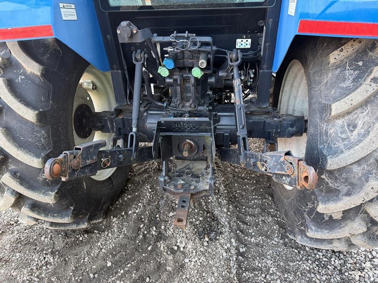 new-holland-t4.75-image-11