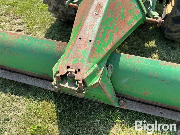 1981-john-deere-2440-image-18