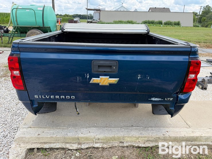 2019-chevrolet-2500hd-image-6