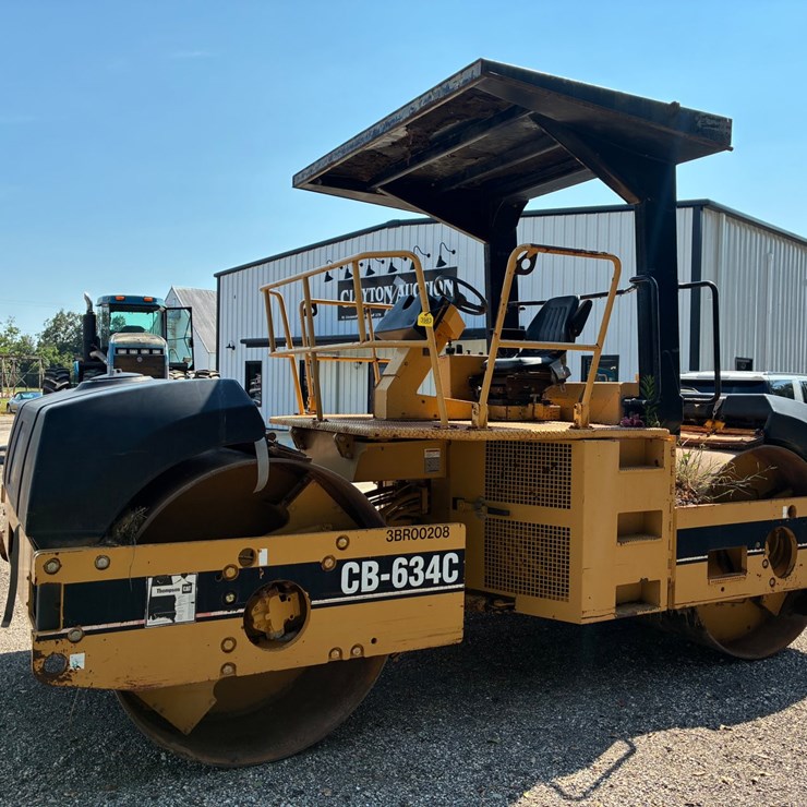 CATERPILLAR CB-634C