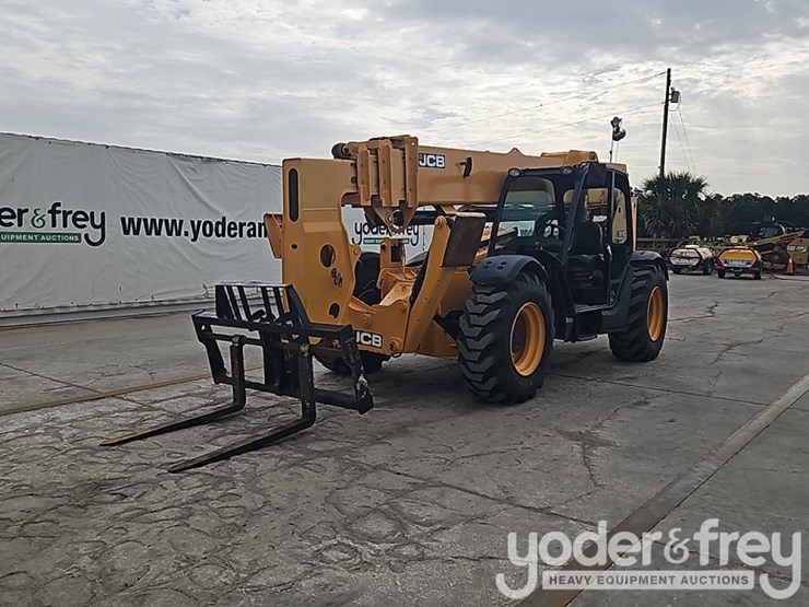 2017-jcb-510-56-image-1