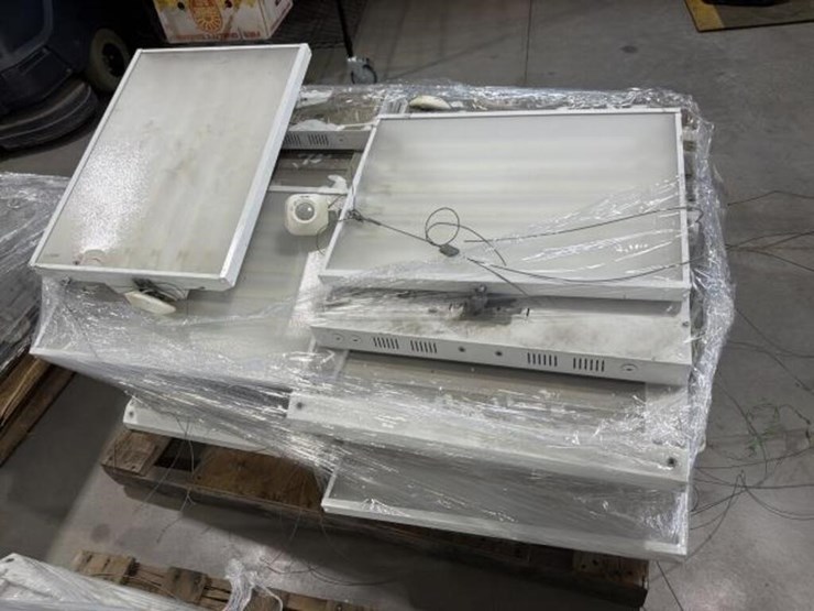 skid-of-multi-run-led-lights-image-2