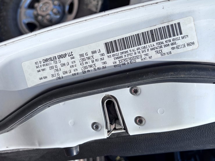 2013-dodge-ram-2500-image-15
