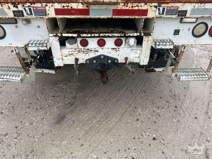 2005-altec-d947-image-36