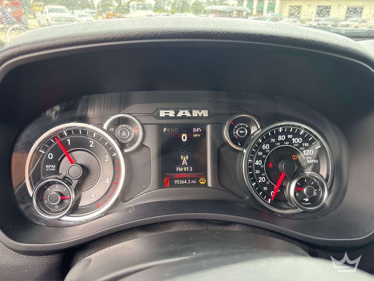 2021-dodge-2500-image-14