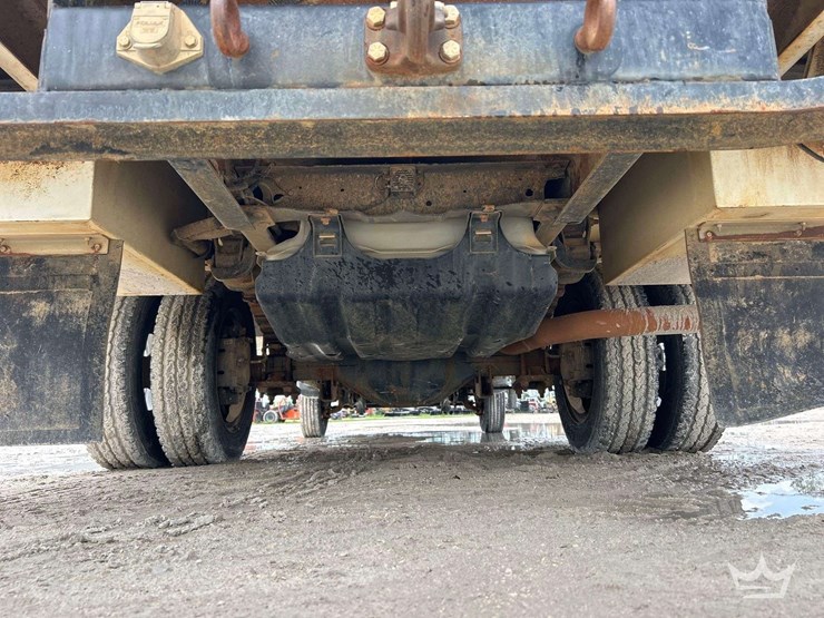2014-ford-f450-image-32