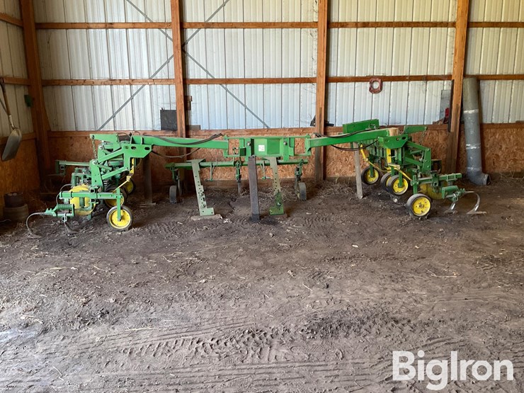 1989-john-deere-725-image-2