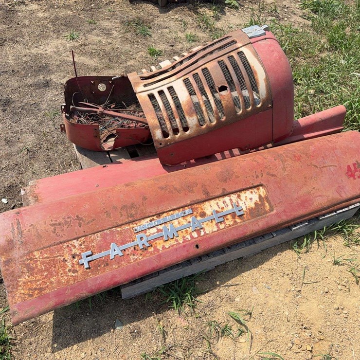 Farmall 450 Sheet Metal