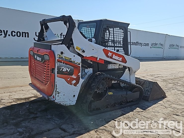 2024-bobcat-t64-image-5