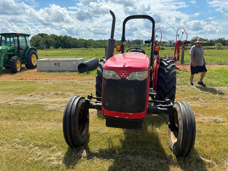 massey-ferguson-2625-image-5