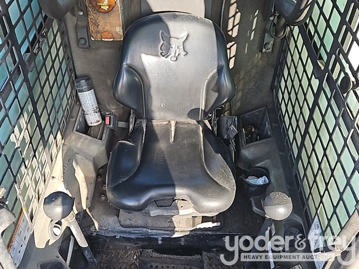 2017-bobcat-t595-image-26