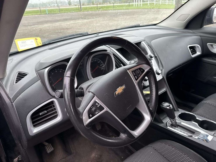 2016-chevrolet-equinox-image-10