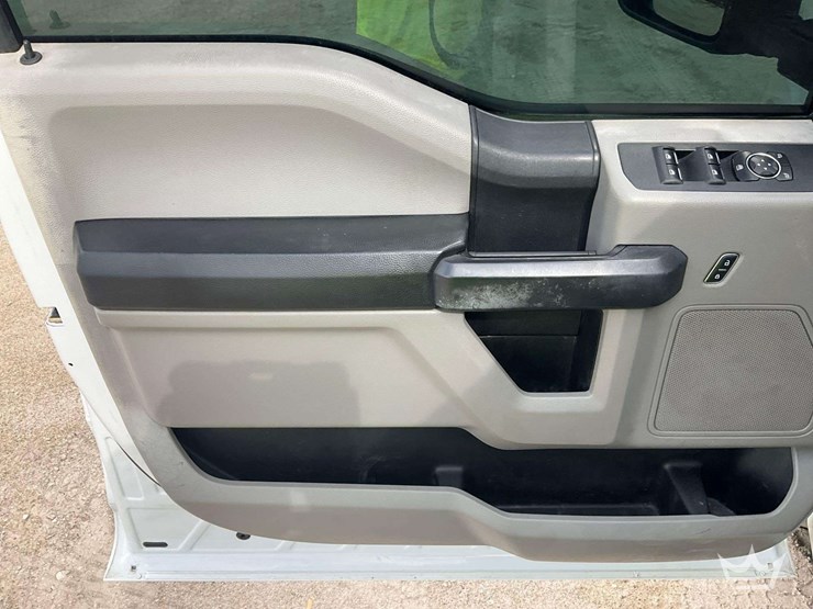 2017-ford-f250-image-11