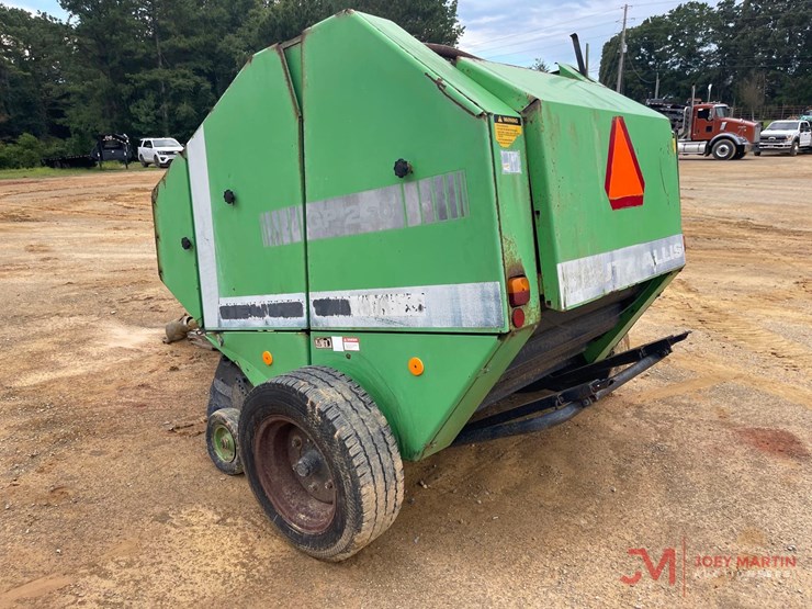 deutz-allis-round-baler-image-5