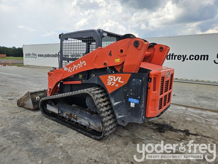 2023-kubota-svl97-2-image-3