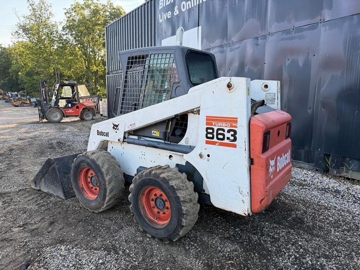 2003-bobcat-863-image-2