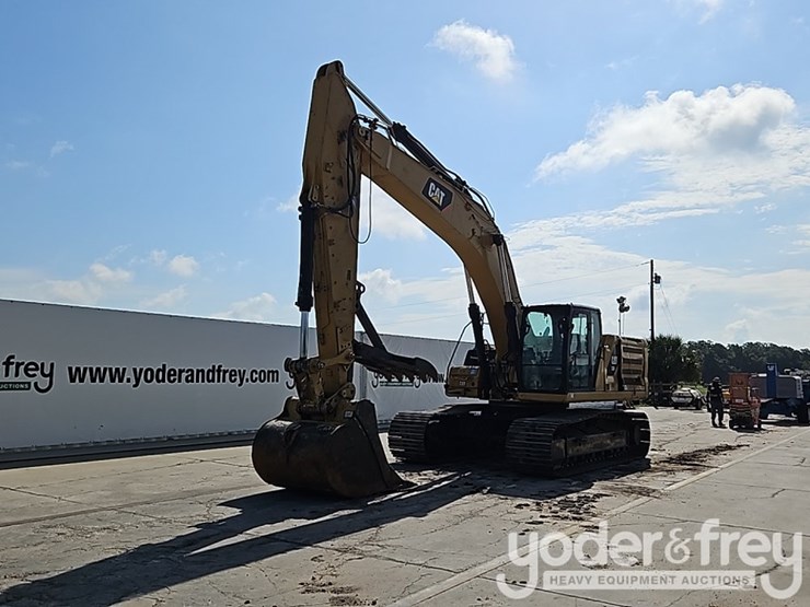 2019-caterpillar-336-image-2
