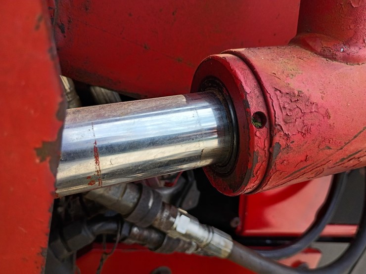 1998-case-ih-4210-image-53