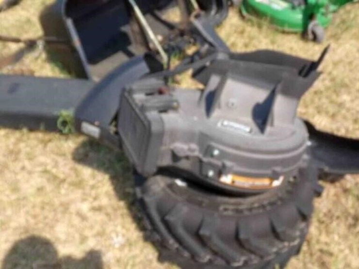 john-deere-1025r-image-17