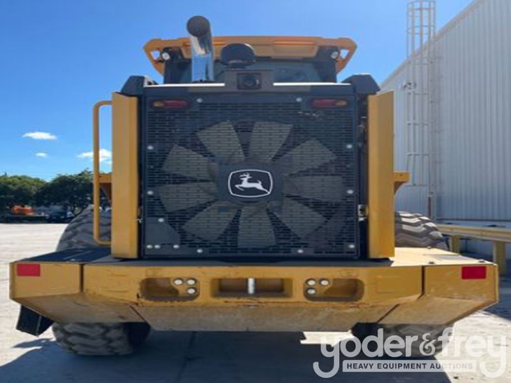 2023-deere-624p-image-4