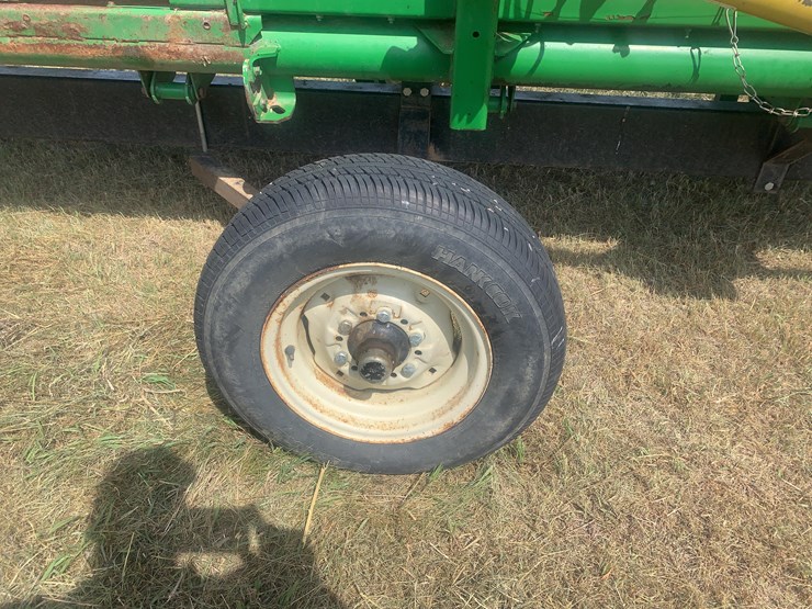 2004-john-deere-630f-image-24