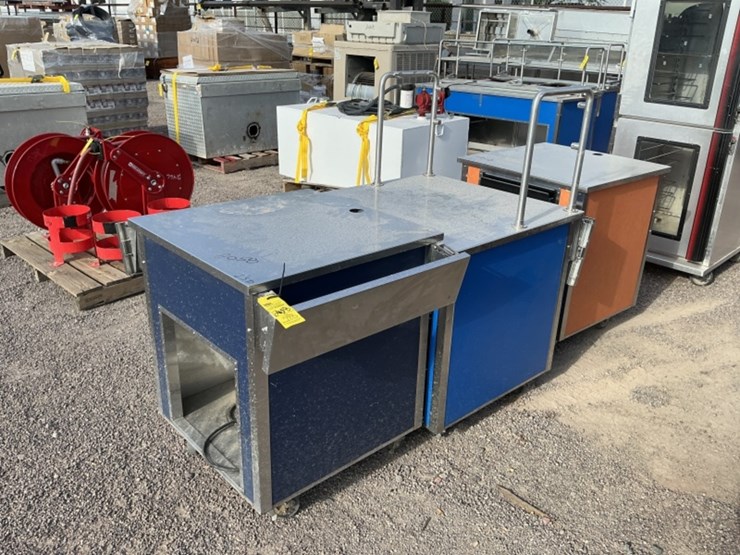 (3)-cafeteria-carts-image-1