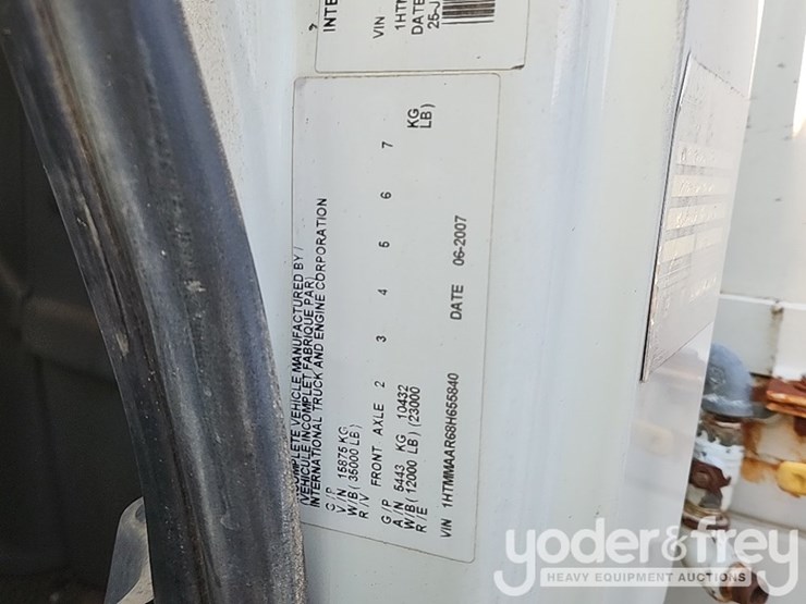 2008-international-durastar-4300-image-35