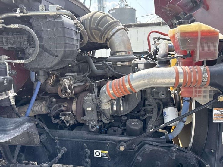 2014-kenworth-t680-image-19