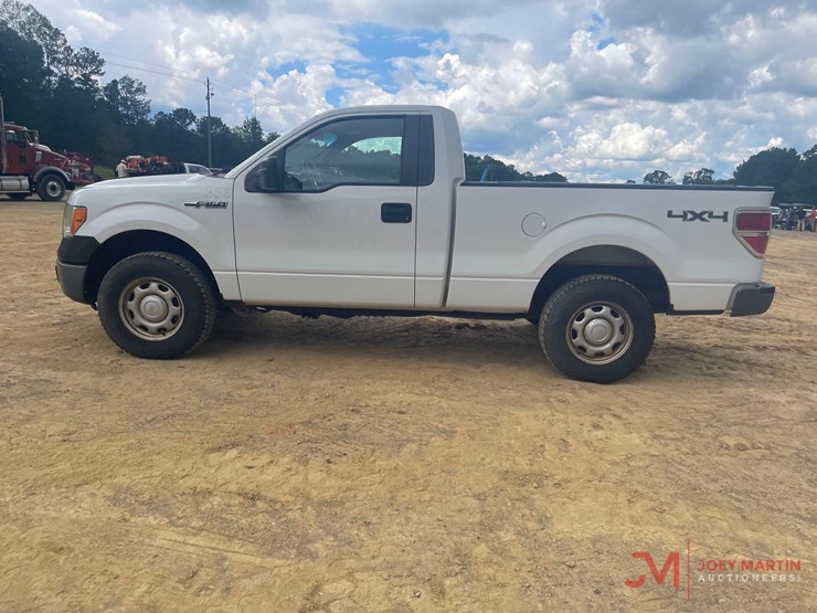 2013-ford-f150-xl-image-6