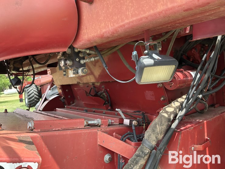 1998-case-ih-2388-image-11