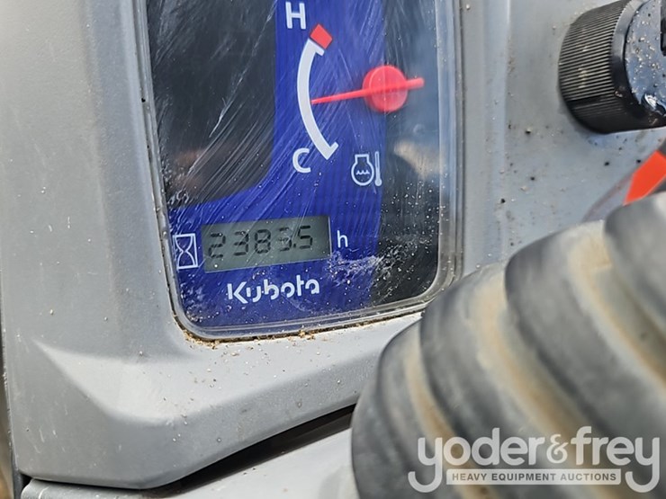 2023-kubota-svl97-2-image-32