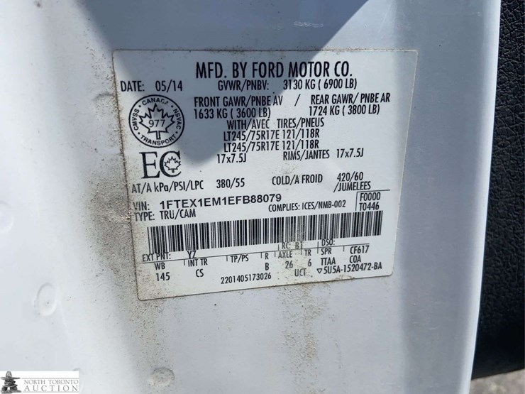 2014-ford-f150-image-16