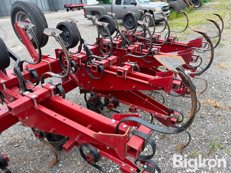 case-ih-1830-image-18