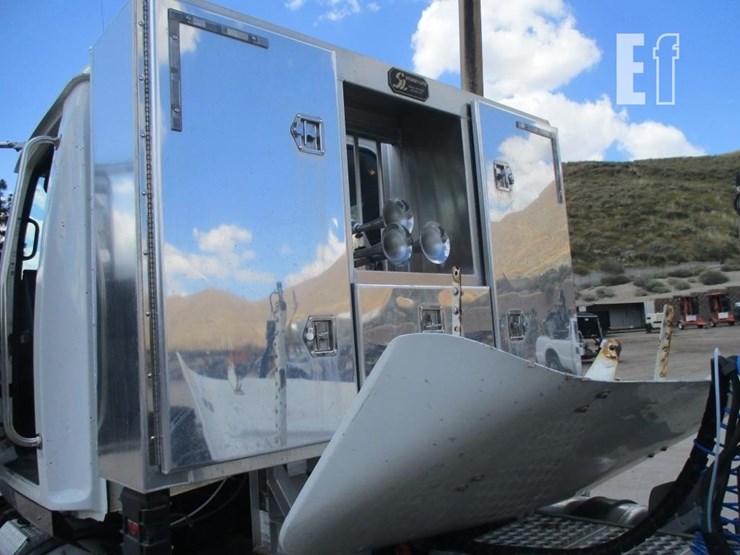 2019-western-star-4900-image-21
