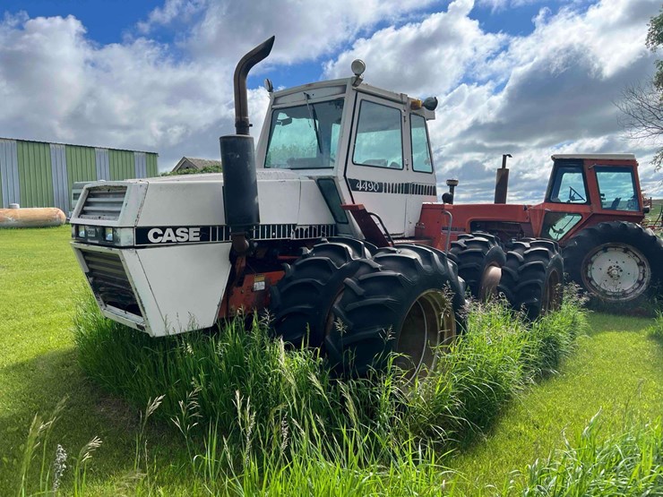 case-ih-4490-tractor-image-3