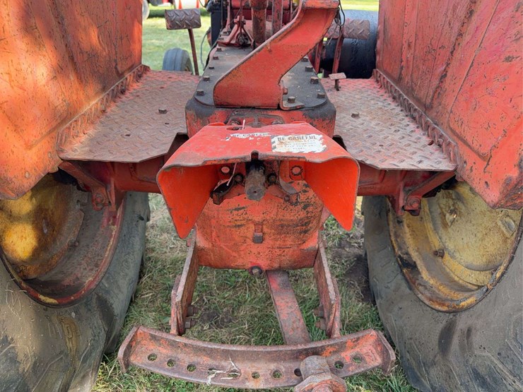 massey-ferguson-44-image-32