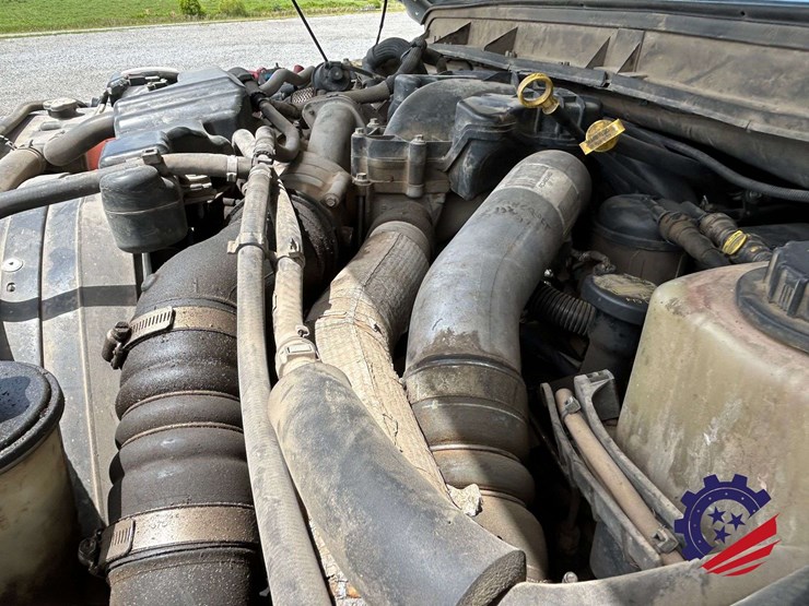2015-ford-f550-image-54
