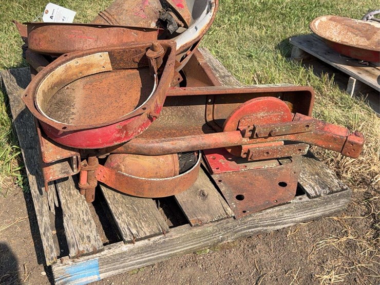 farmall-parts-image-7